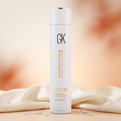 AI shoot - gk-hair-global-balancing-conditioner-300ml