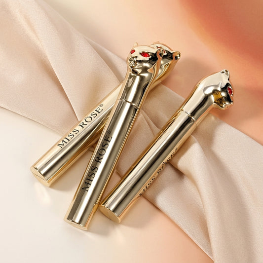 AI shoot - missrose-cat-eye-mascara