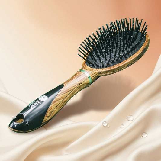 AI shoot - young-look-hair-brush-soft-pin-npr-908
